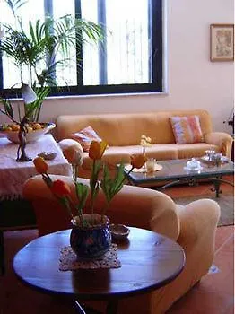 גיארדיני נאקסוס B&B Villa Maria Giovanna 3*, גיארדיני נאקסוס