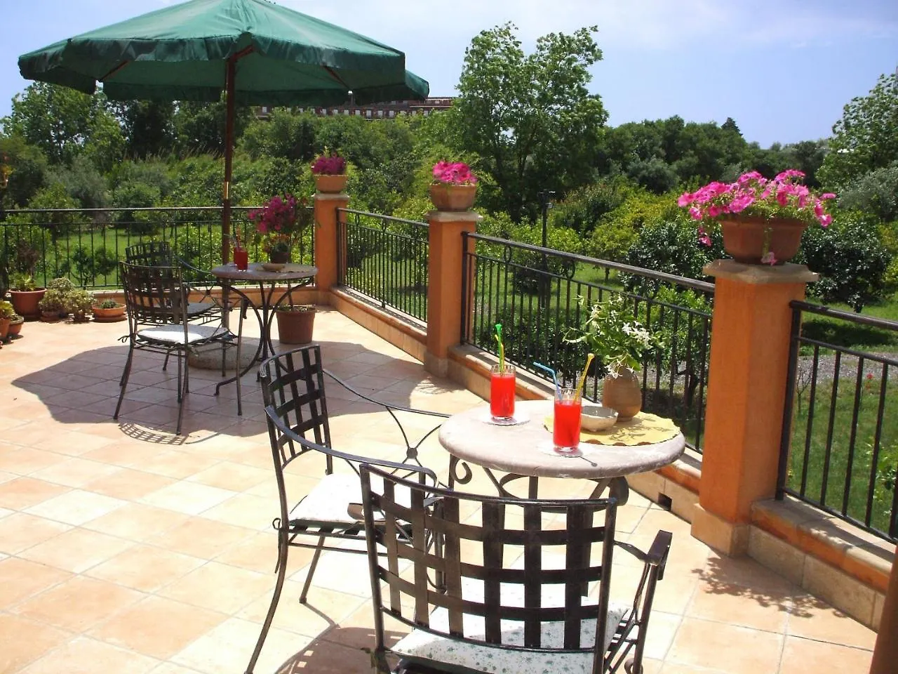 Alojamento de Acomodação e Pequeno-almoço B&B Villa Maria Giovanna Giardini Naxos