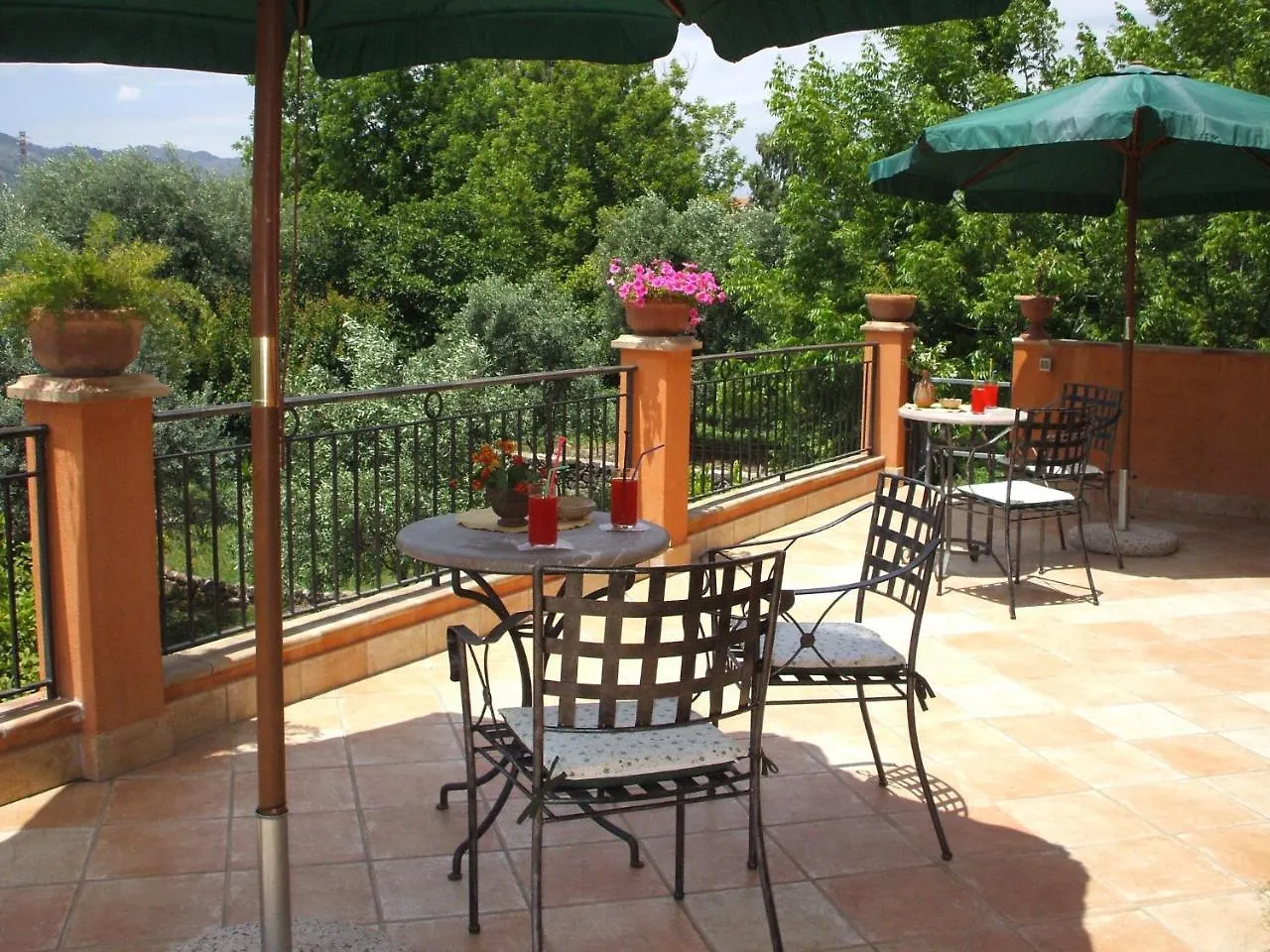 B&B Villa Maria Giovanna Giardini Naxos Alojamento de Acomodação e Pequeno-almoço