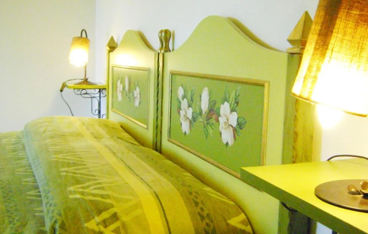B&B Villa Maria Giovanna Giardini-Naxos Nocleg ze śniadaniem